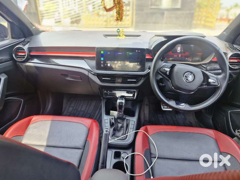 Skoda Slavia Anniversary Edition 1.0l Tsi At, 2025, Petrol