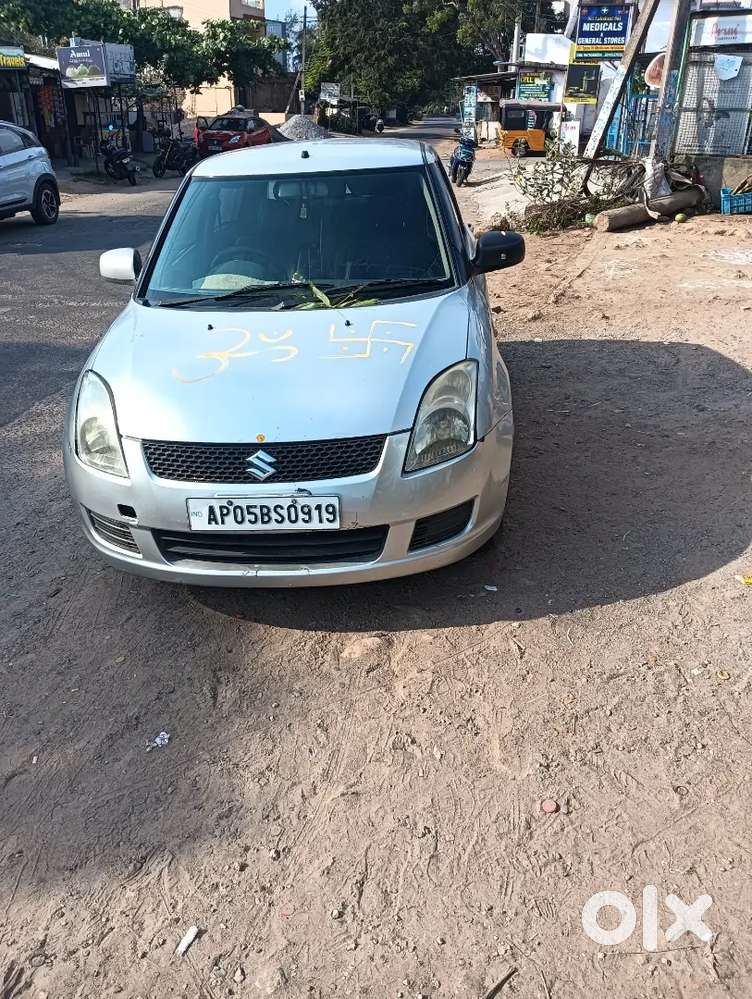 Maruti Suzuki Swift 2010