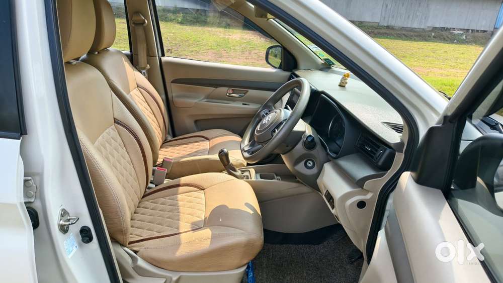 Maruti Suzuki Ertiga 1.5 Vxi, 2021, Petrol