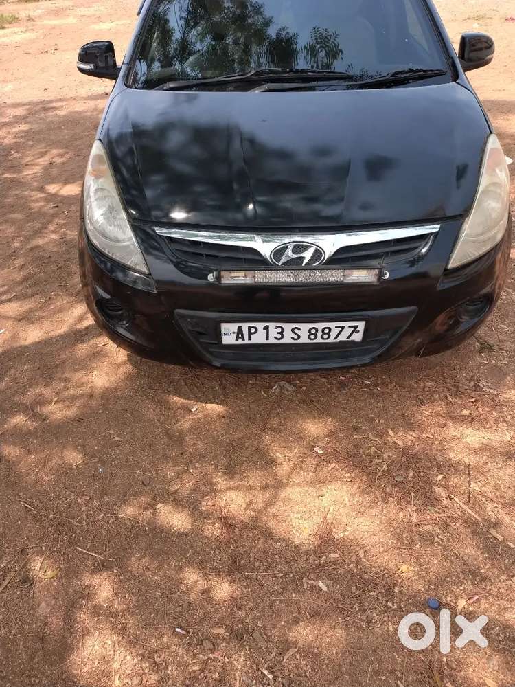 Hyundai I20 2011 Petrol Well Maintained