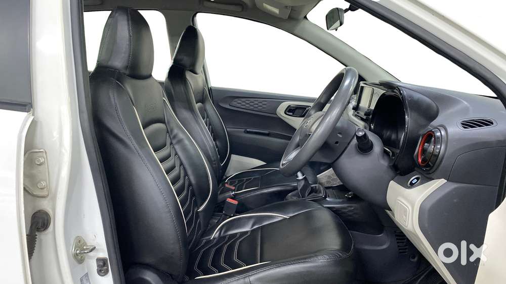 Hyundai Aura 1.0 Sx Plus Petrol, 2020, Petrol