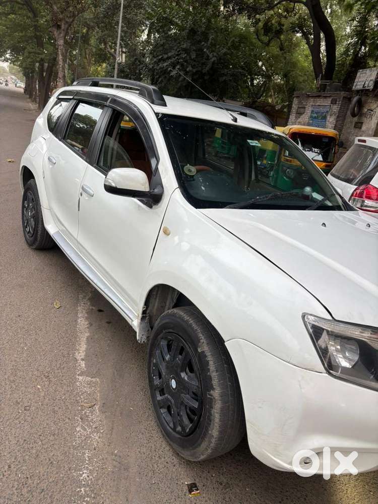 Nissan Terrano Car 2015 Cng