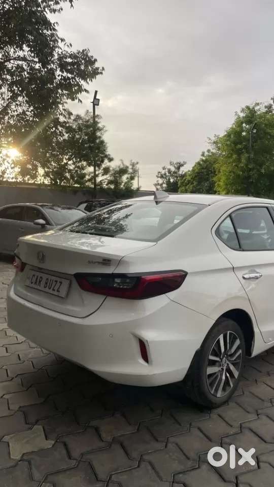 Honda City Zx Petrol Mt, 2022, Petrol