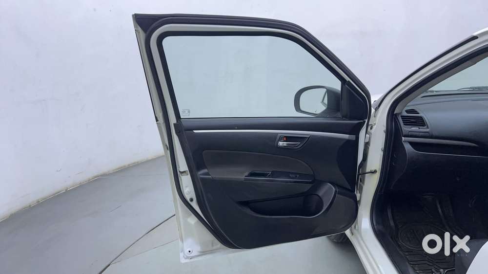 Maruti Suzuki Swift Vvt Vxi, 2012, Petrol
