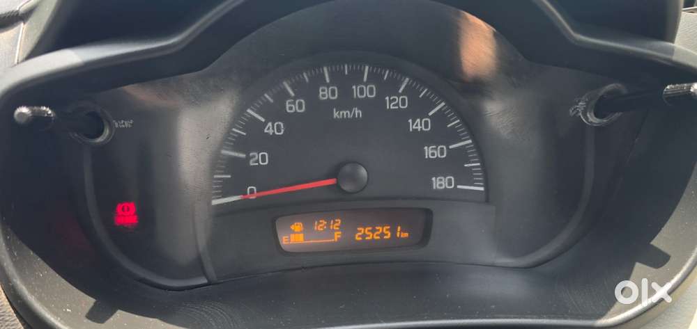 Maruti Suzuki Celerio Vxi Mt, 2017, Petrol
