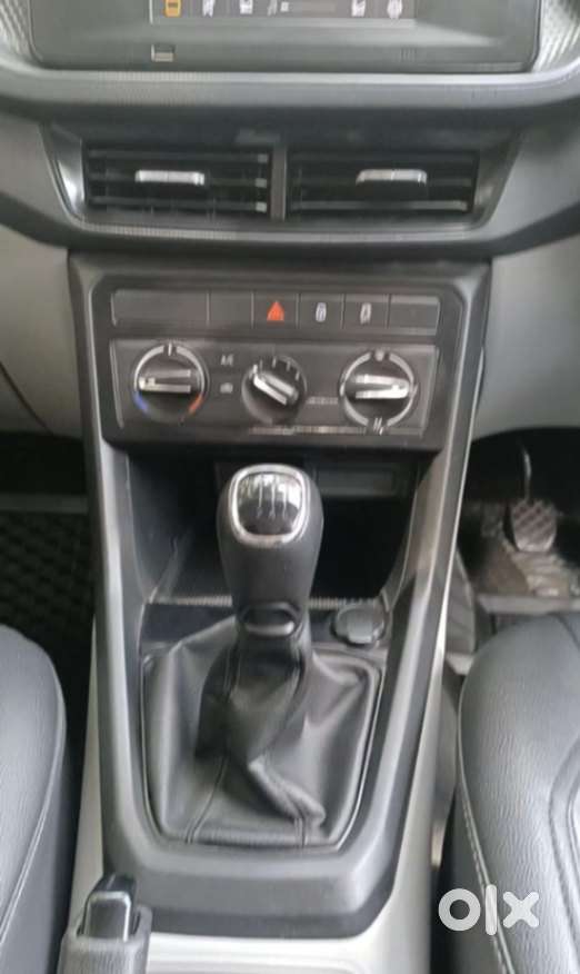 Skoda Kushaq 1.0 Tsi Active, 2022, Petrol