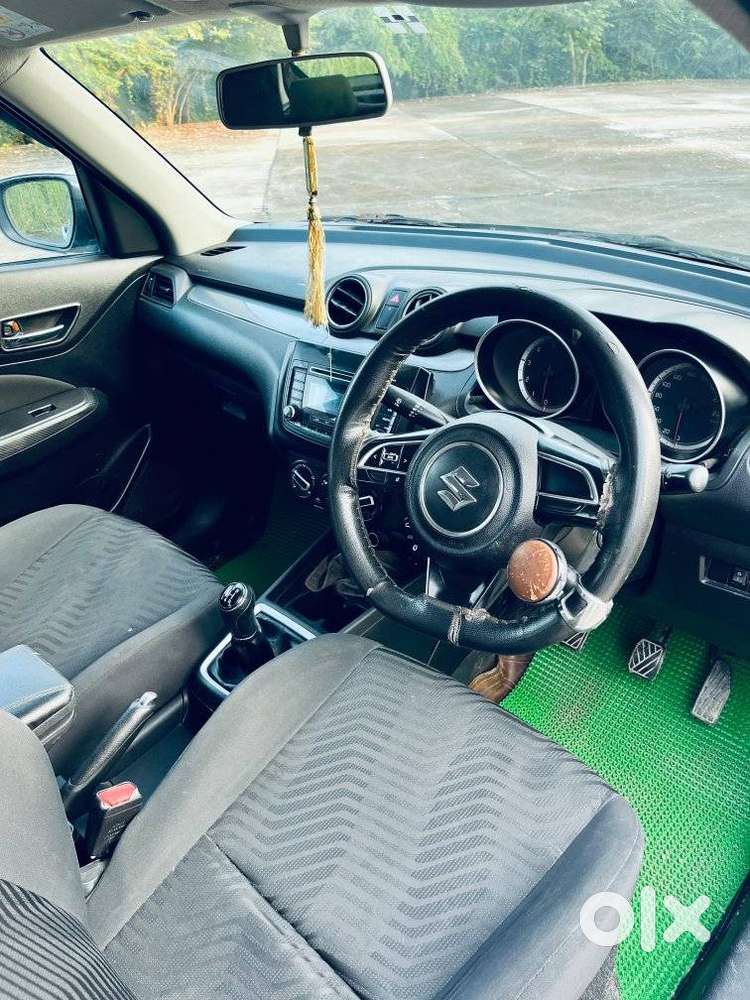 Maruti Suzuki Swift Vxi + Manual, 2021, Petrol