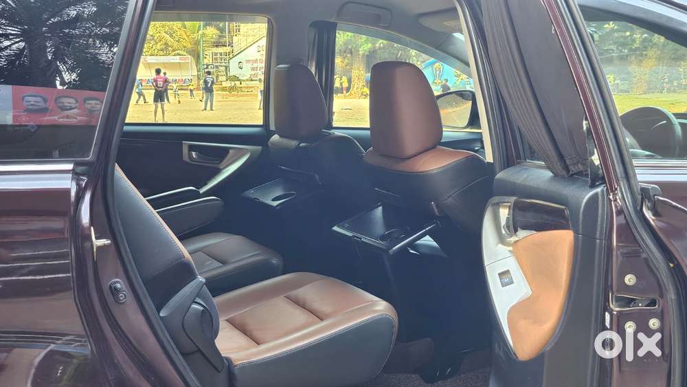 Toyota Innova Crysta 2.8z Automatic, 2018, Diesel