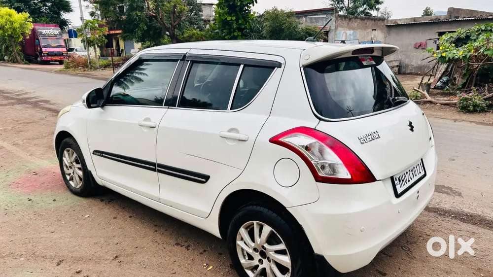 Maruti Suzuki Swift Zdi 2012