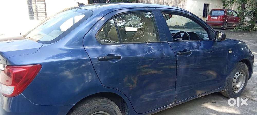 Maruti Suzuki Dzire 1.2 Lxi, 2017, Petrol