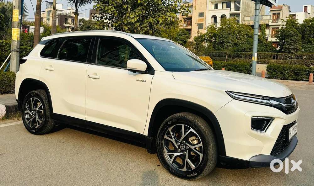 Toyota Urban Cruiser Hyryder 1.5 V Hybrid, 2024, Petrol