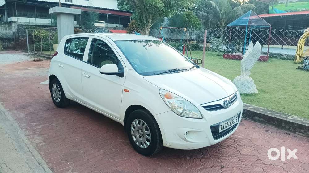 Hyundai I20, 2011, Petrol