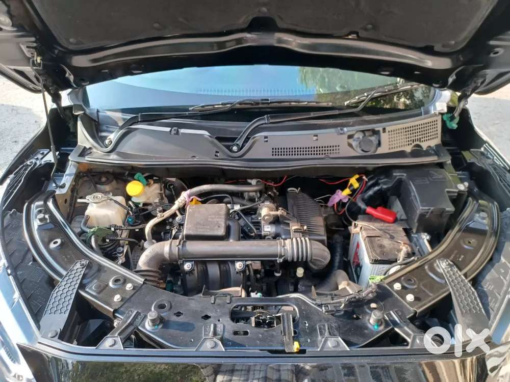 Nissan Magnite, 2024, Petrol
