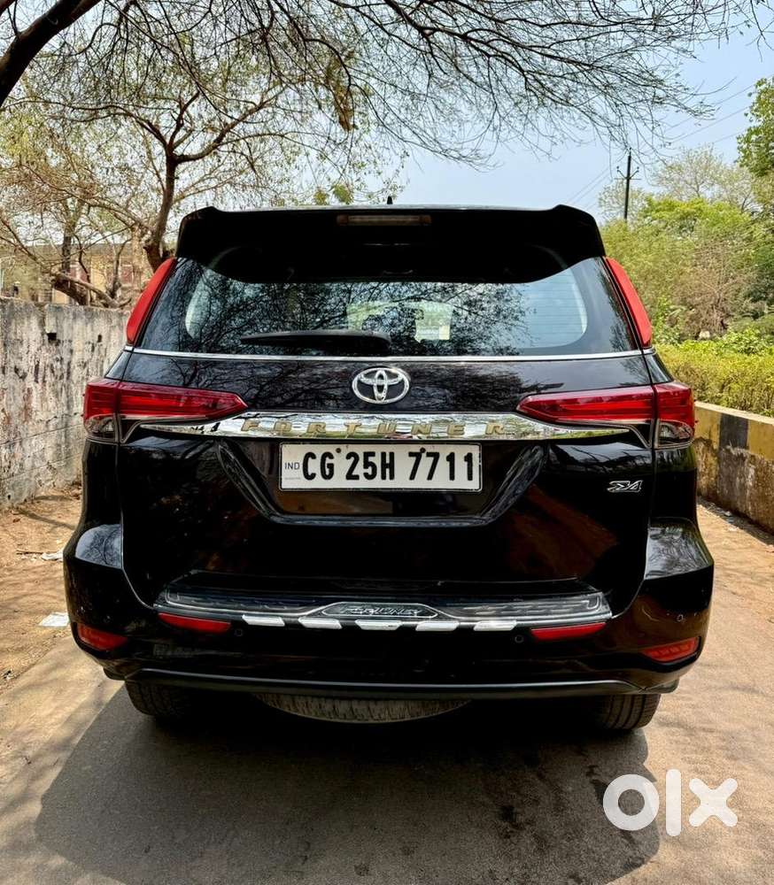 Non Accidental All Genuine Car Serviced Only From Company