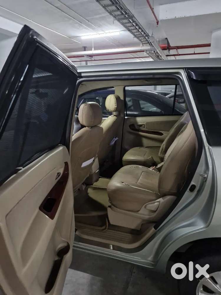 Toyota Innova 2006 Diesel Well Maintained