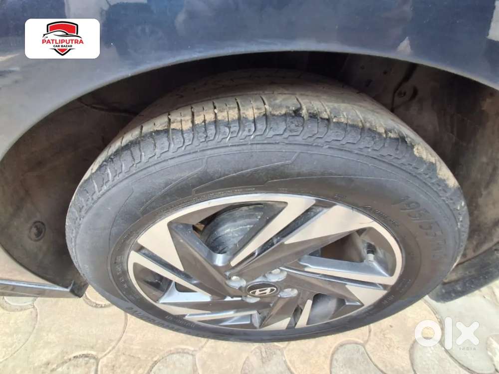 Hyundai I20 Asta (o) 1.2 Mt, 2023, Petrol