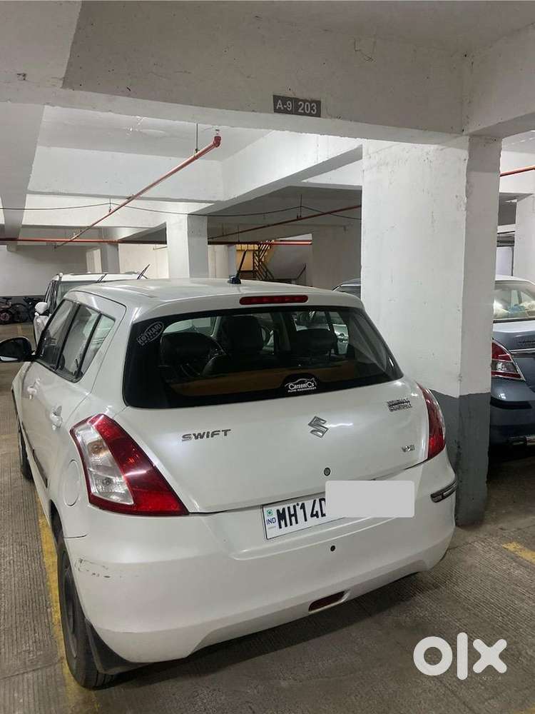 Maruti Suzuki Swift Petrol 2011