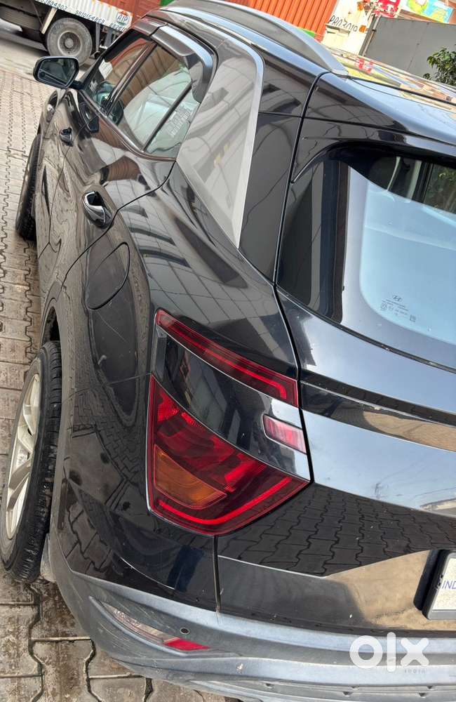 Single Hand Driven  Creta Diesel 2021 Aug In Mint Condition