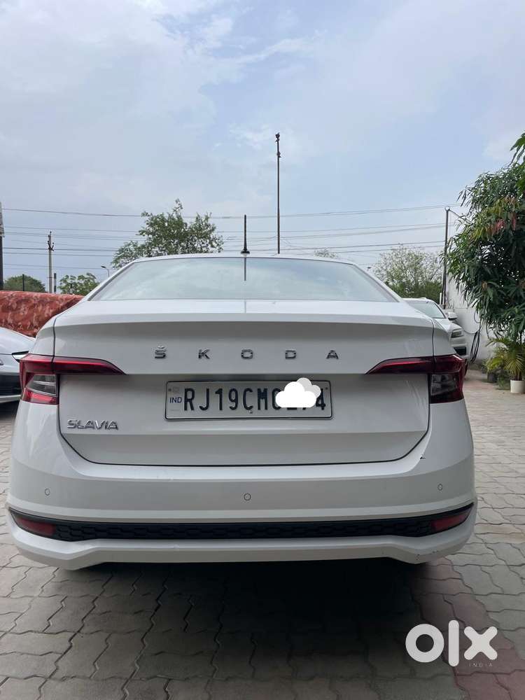 Skoda Slavia 1.0 Active Tsi, 2022, Petrol