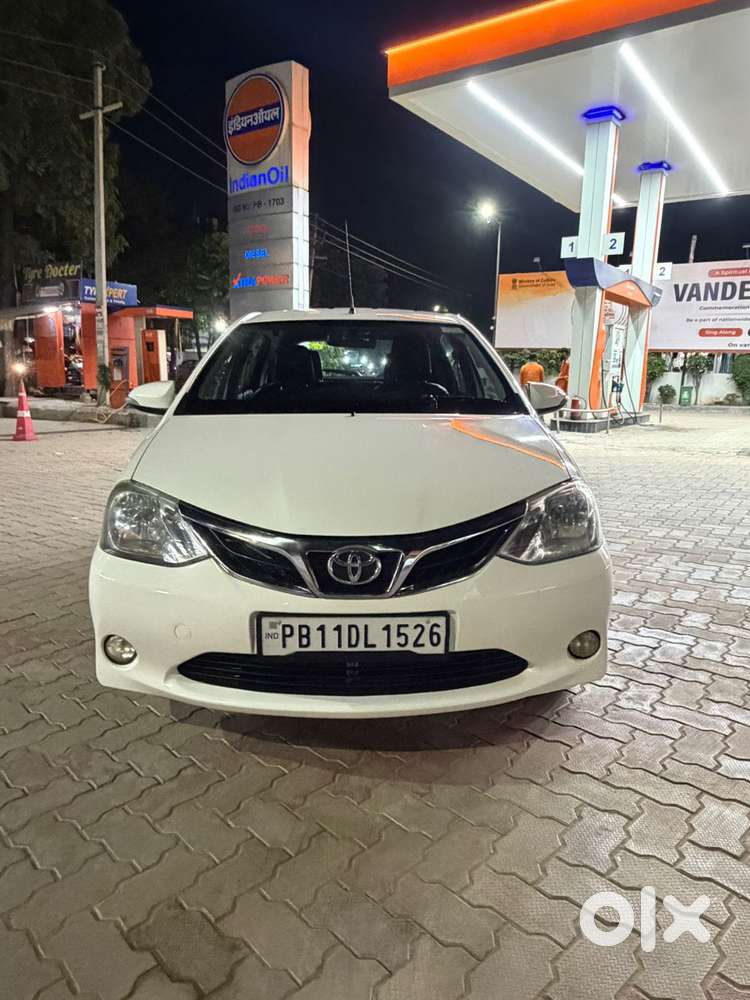 Toyota Etios Liva Vd Dual Tone, 2015, Diesel