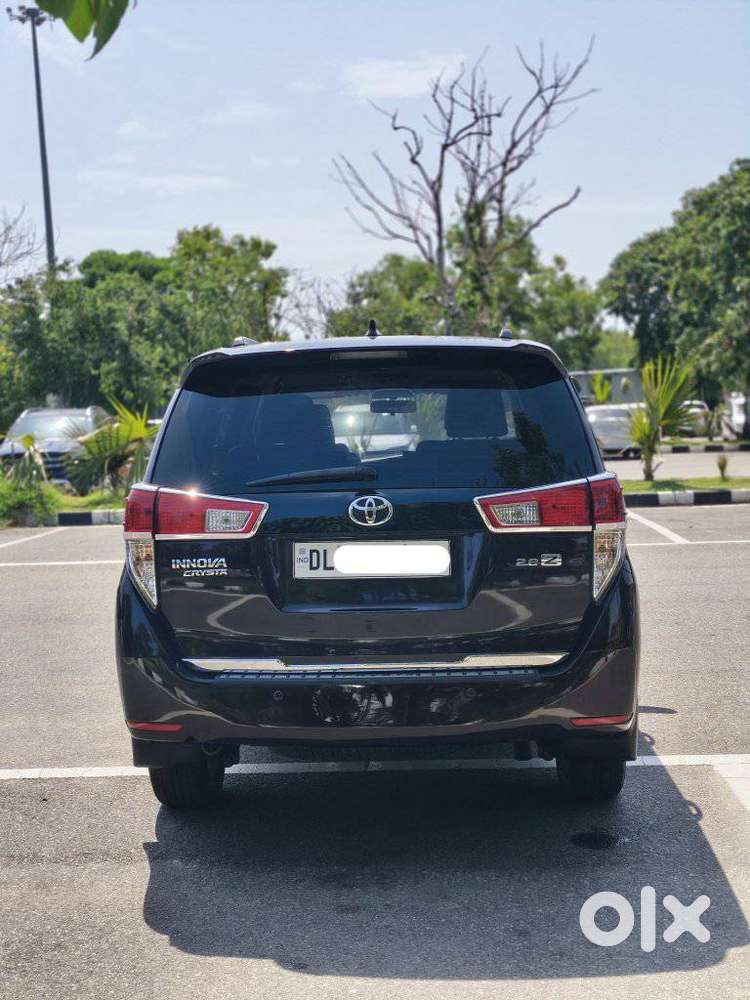 Toyota Innova Crysta 2.8z Automatic, 2017, Diesel