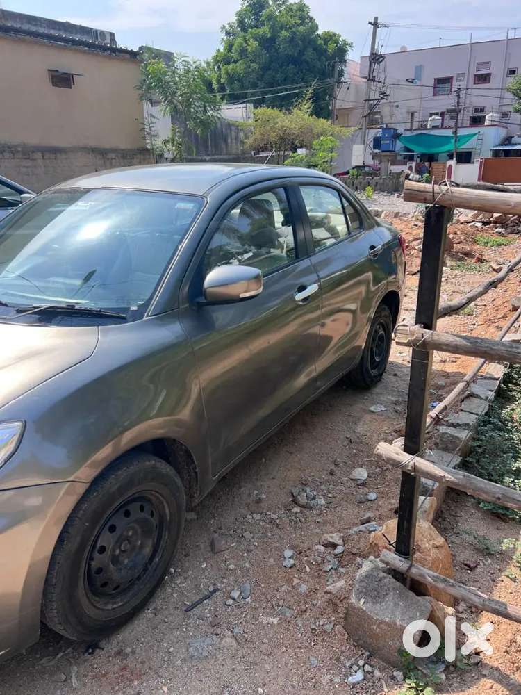 Maruti Suzuki Dzire 2020 Petrol 180000 Km Driven