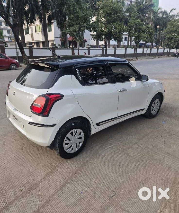 Maruti Suzuki Swift Vvt Vxi, 2021, Petrol