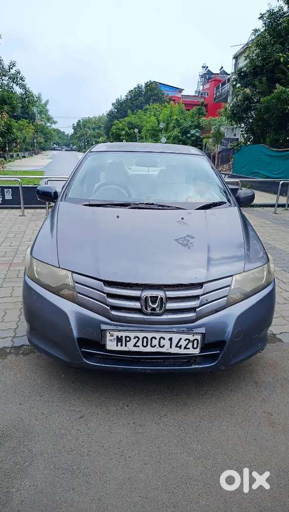 Honda City 2010 Petrol Well Maintained Registration Upto 2030