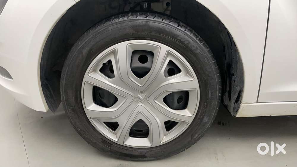 Tata Altroz 1.2 Xt, 2022, Petrol