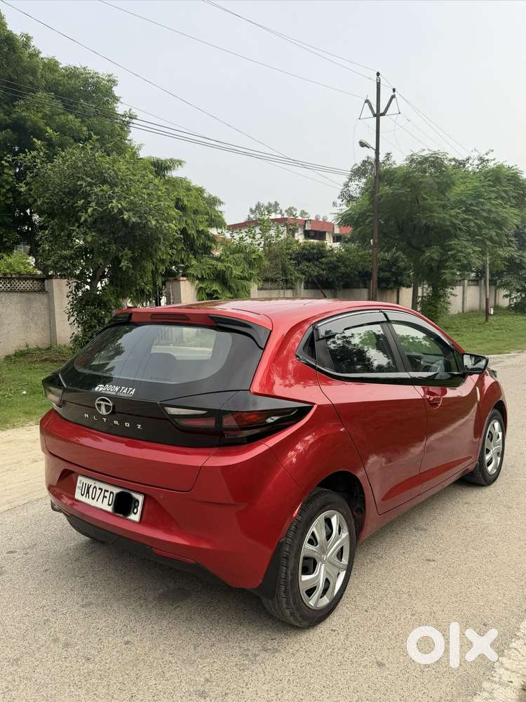 Tata Altroz 1.2 Xt, 2022, Petrol