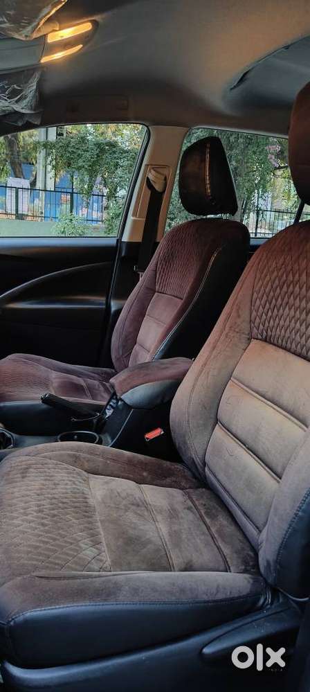 Toyota Innova Crysta 2.4 G Mt, 2019, Diesel