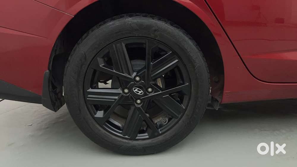 Hyundai Verna 1.5 Sx (o) Turbo Petrol Mt, 2023, Petrol