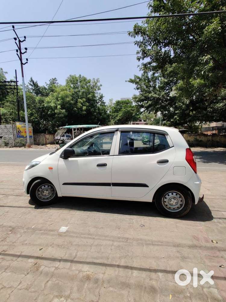 Hyundai I10 Magna O, 2014, Petrol