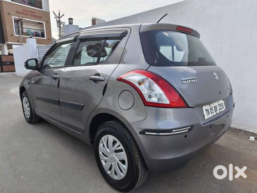 Maruti Suzuki Swift Vxi Optional, 2017, Petrol