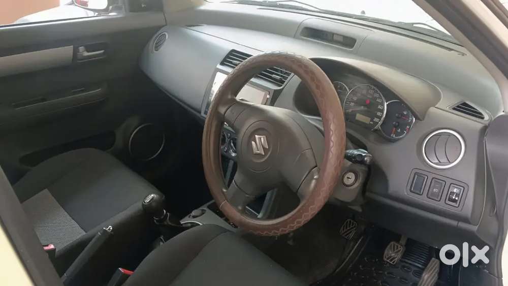 Excellent Condition Well Maintained & Family Used Car.