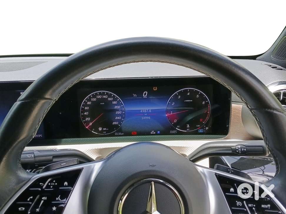 Mercedes-benz A-class Limousine 200, 2023, Petrol