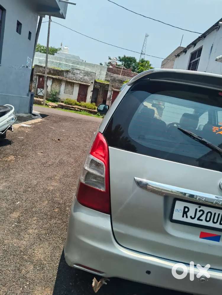 Toyota Innova Hycross 2014