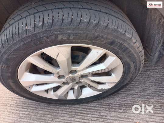 Mahindra Xuv300 W8 (o) 1.5 Diesel Amt, 2019, Diesel