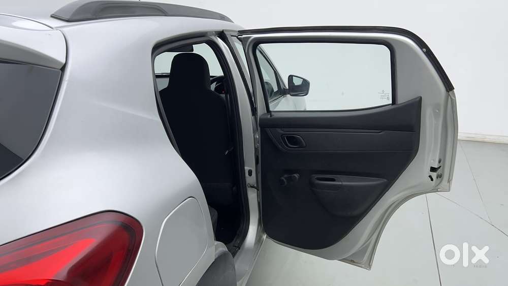 Renault Kwid 2019-ongoing 1.0 Rxt (o), 2018, Petrol