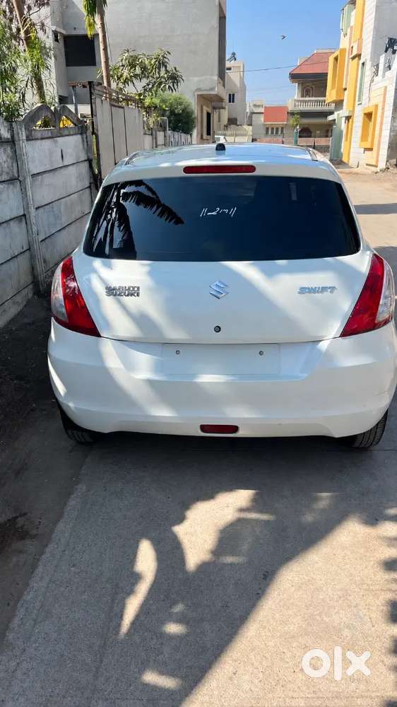 Maruti Suzuki Swift 2011 Cng & Hybrids 165000 Km Driven