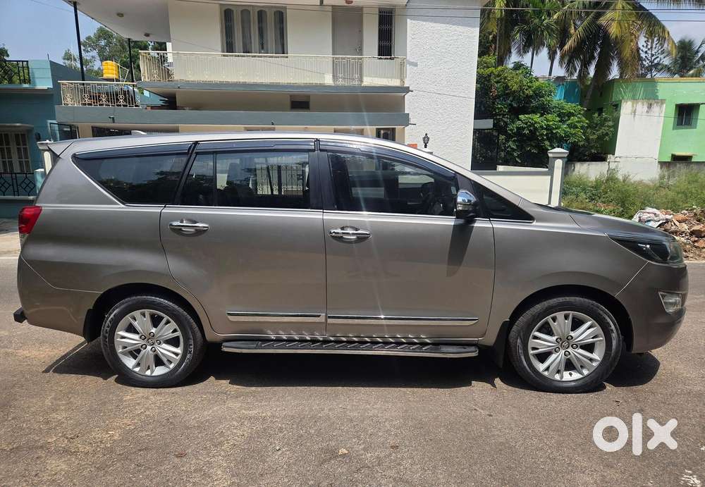 Toyota Innova Crysta 2.4 Zx Mt, 2016, Diesel