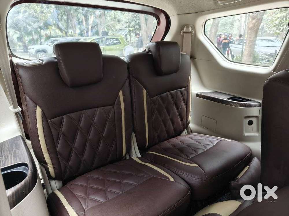 Maruti Suzuki Ertiga Vxi At Petrol, 2021, Petrol