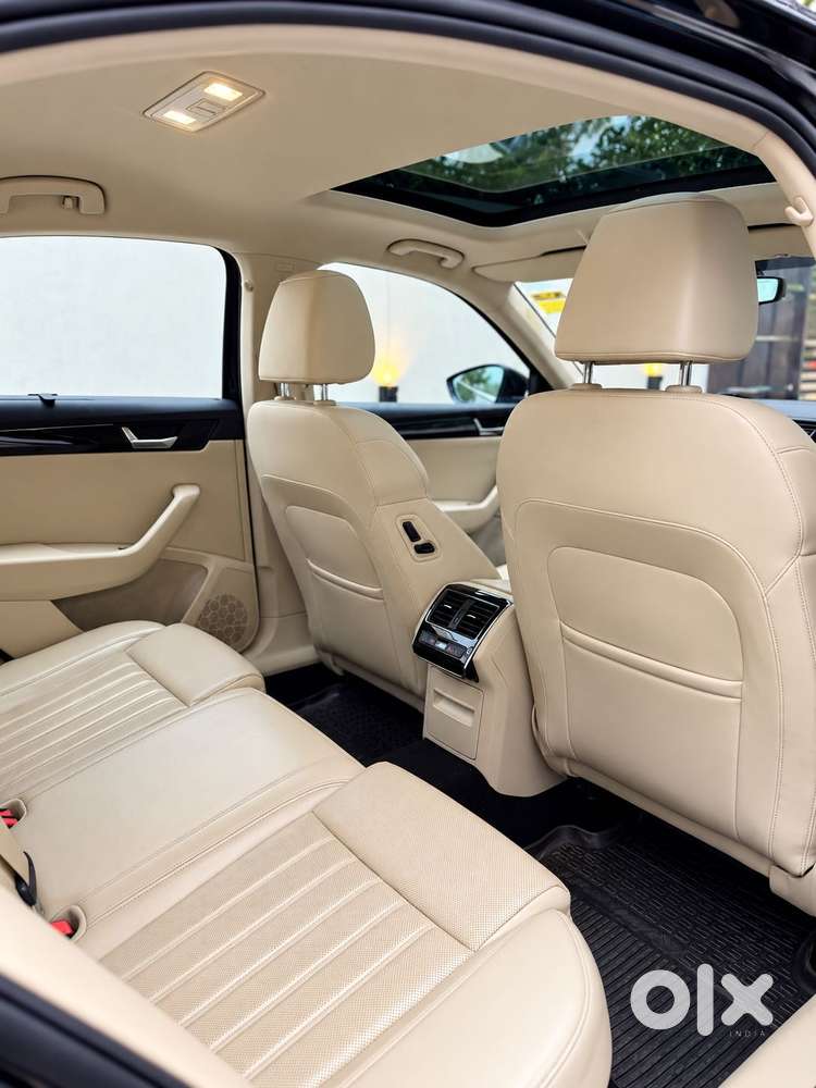 Skoda Superb Lk 2.0 Tdi At, 2016, Diesel