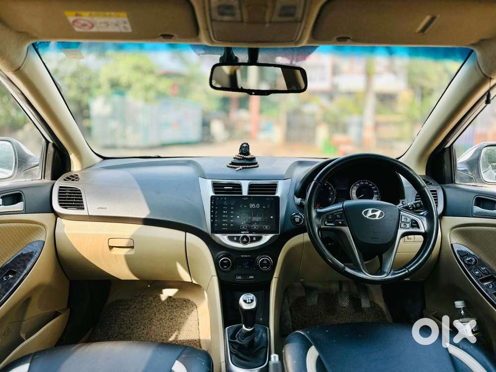 Hyundai Verna Petrol 2015