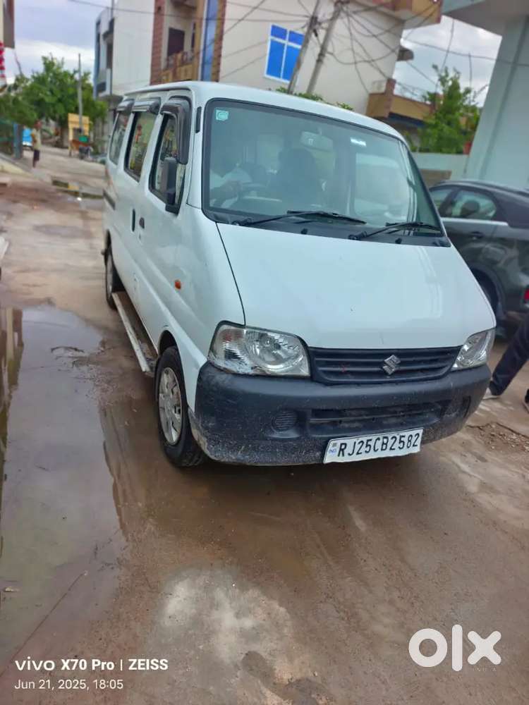 Maruti Suzuki Eeco 2023 Petrol 52000 Km Driven