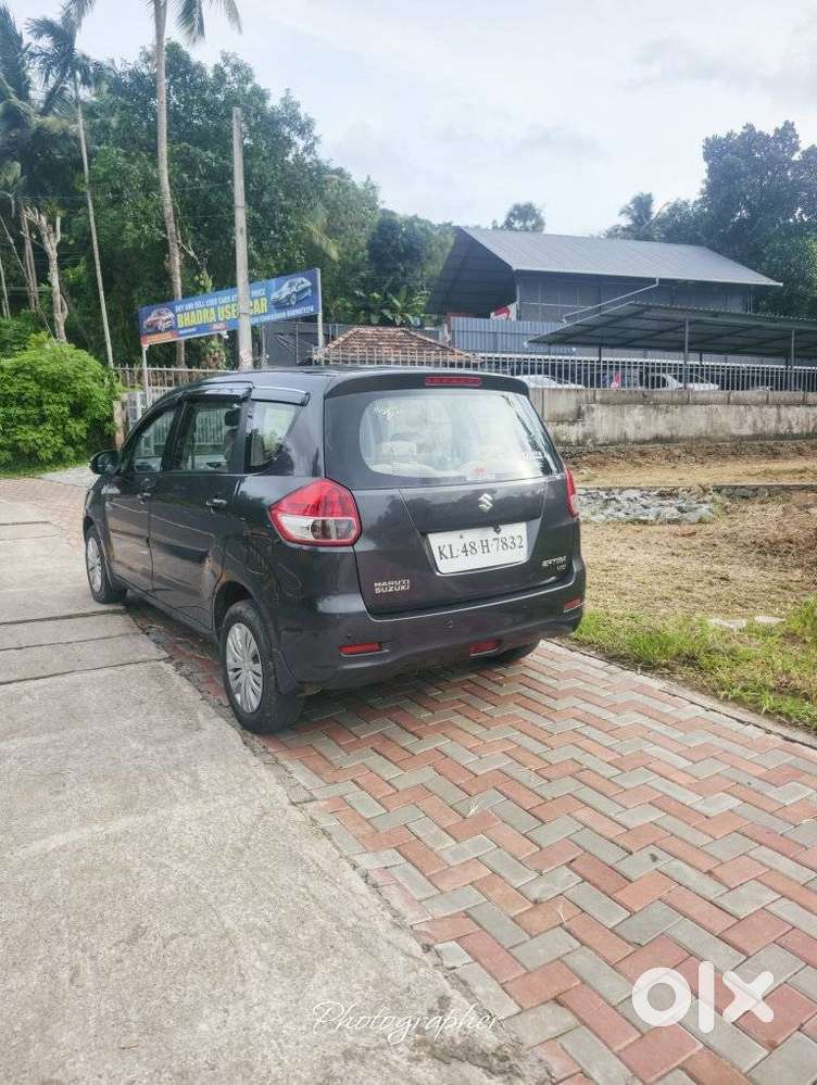 Maruti Suzuki Ertiga, 2016, Petrol