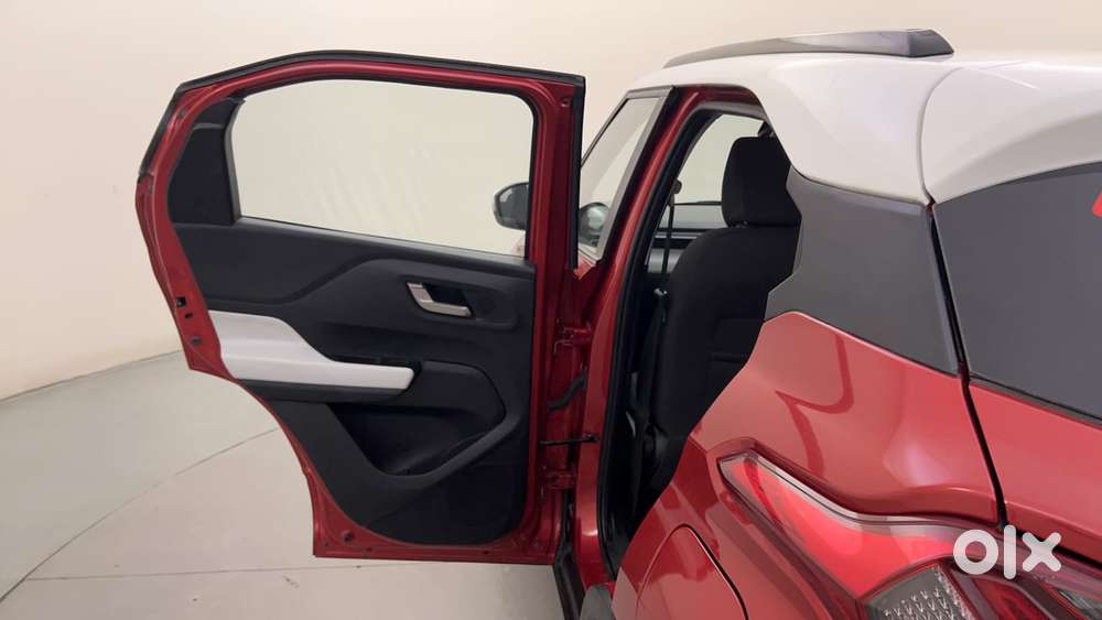 Tata Punch Creative Dual Tone Mt Sunroof, 2023, Petrol