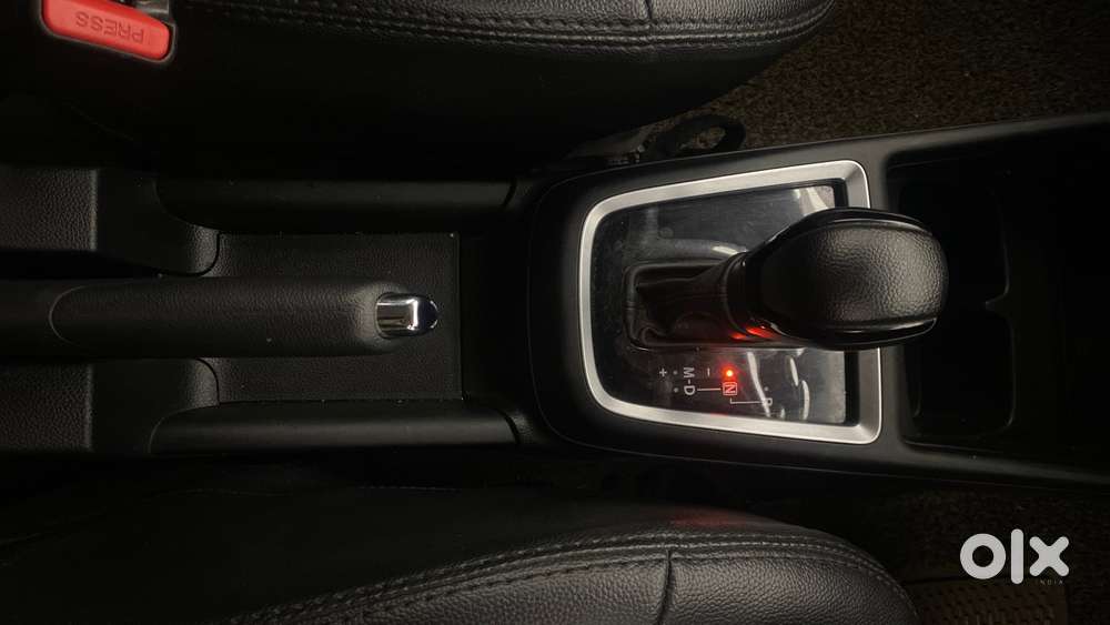 Maruti Suzuki Swift 2018 Amt Vxi, 2022, Petrol