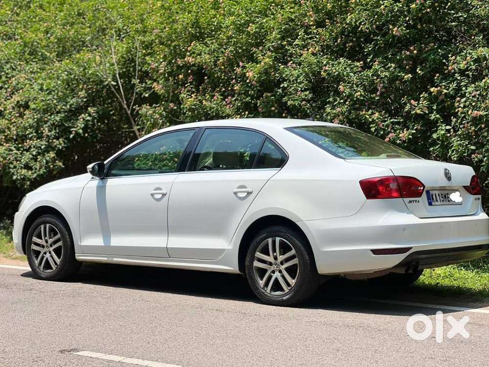 Vw Jetta Highline 2.0 Diesel Automatic - Showroom-condition