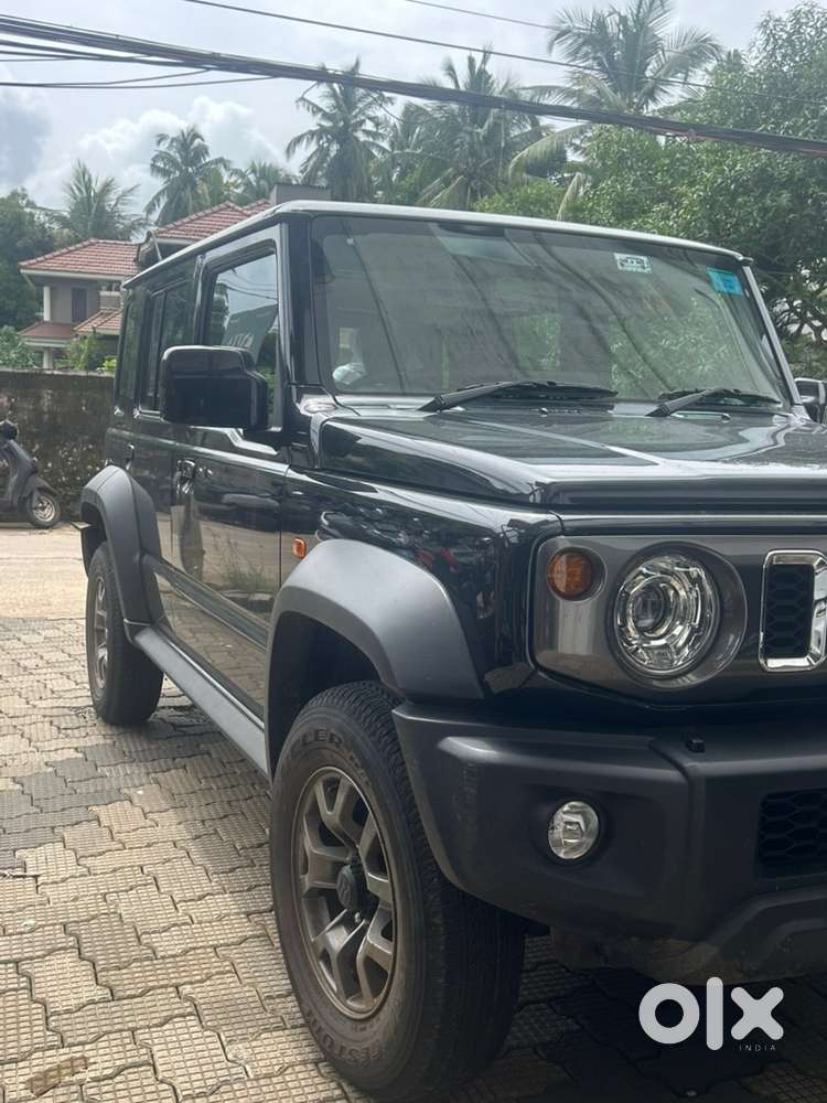 Maruti Suzuki Invicto Zeta 5 Km Driven
